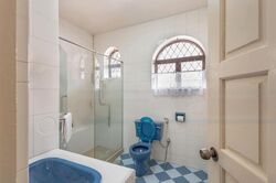 Sennett Estate (D13), Terrace #458446531